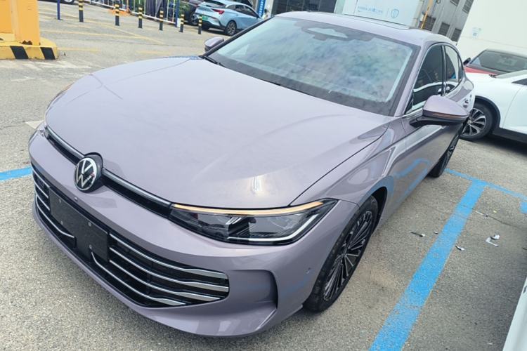 Used Volkswagen Passat 2025 Pro 380TSI Dragon Supreme Edition Guazi used car, China used car export, Used car for sale, Used Volkswagen cars, Cheapest cars for sale