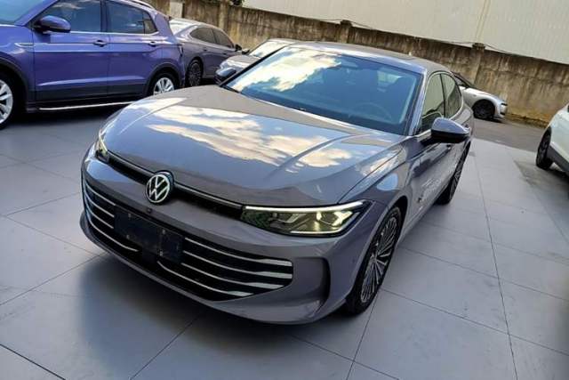 Used Volkswagen Passat 2025 Pro 380TSI Dragon Supreme Edition