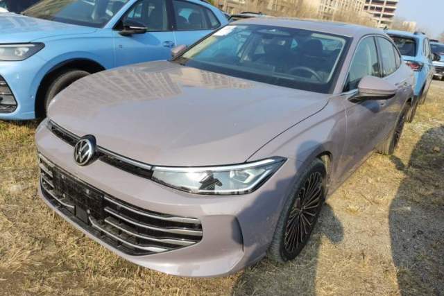 Used Volkswagen Passat 2025 Pro 380TSI Dragon Supreme Edition