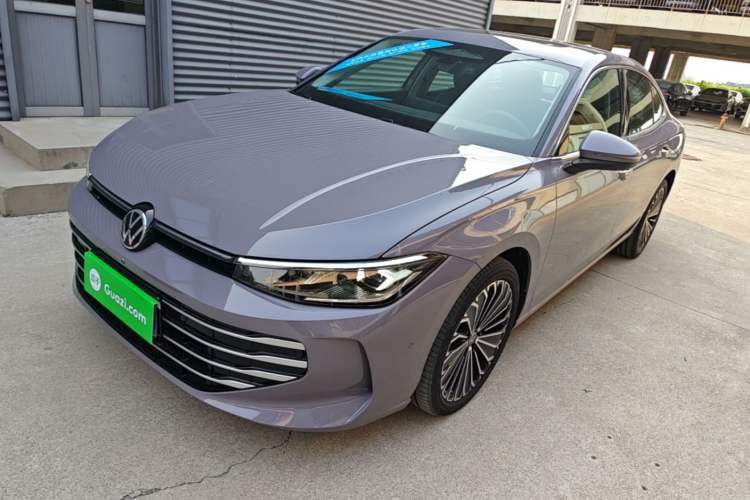 Volkswagen Passat 2025 Pro 380TSI Dragon Supreme Edition usata Guazi used car, China used car export, Used car for sale, Used  cars, Cheapest cars for sale