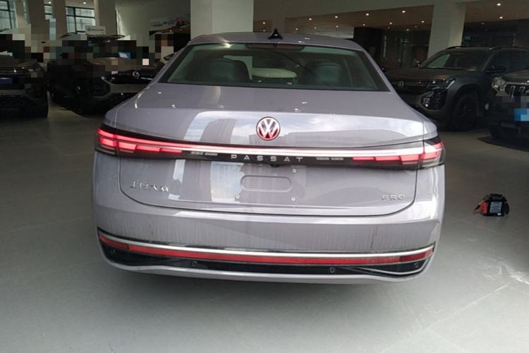 Used Volkswagen Passat 2025 Pro 380TSI Dragon Supreme Edition Rear