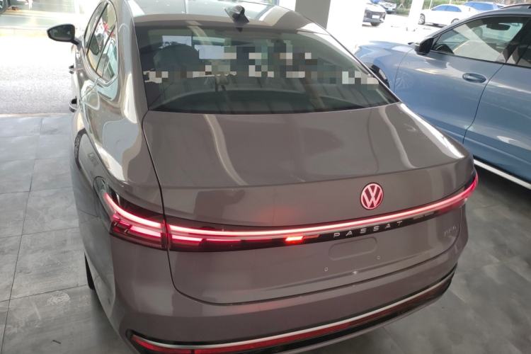 Used Volkswagen Passat 2025 Pro 380TSI Dragon Supreme Edition Rear