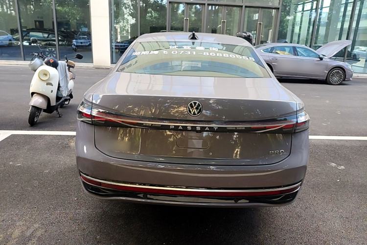 Used Volkswagen Passat 2025 Pro 380TSI Dragon Supreme Edition Rear