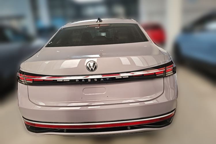 Used Volkswagen Passat 2025 Pro 380TSI Dragon Supreme Edition Rear