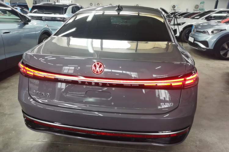 Used Volkswagen Passat 2025 Pro 380TSI Dragon Supreme Edition Rear