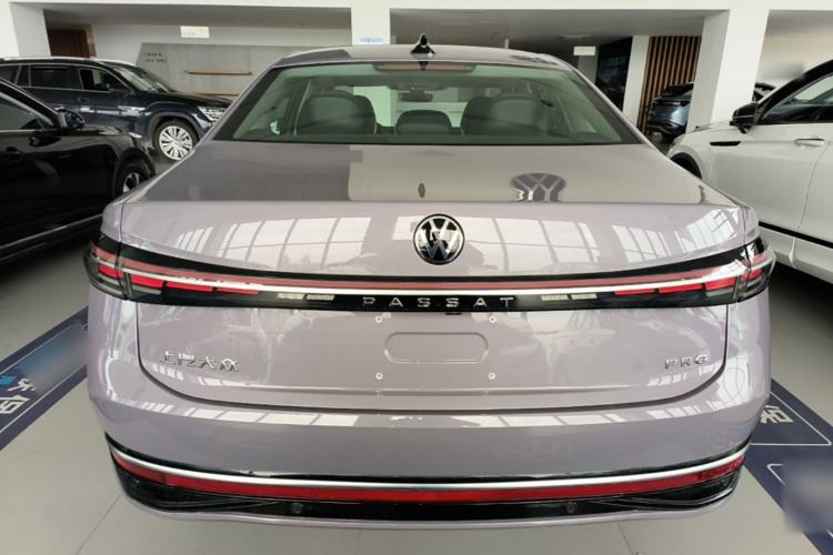 Used Volkswagen Passat 2025 Pro 380TSI Dragon Supreme Edition Rear