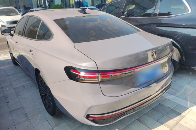 Used Volkswagen Passat 2025 Pro 380TSI Dragon Supreme Edition Rear Left 45 Deg