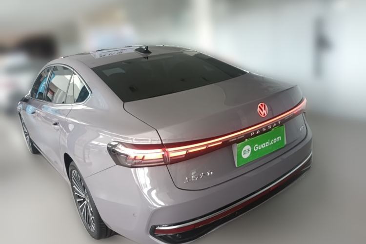Used Volkswagen Passat 2025 Pro 380TSI Dragon Supreme Edition Rear Left 45 Deg