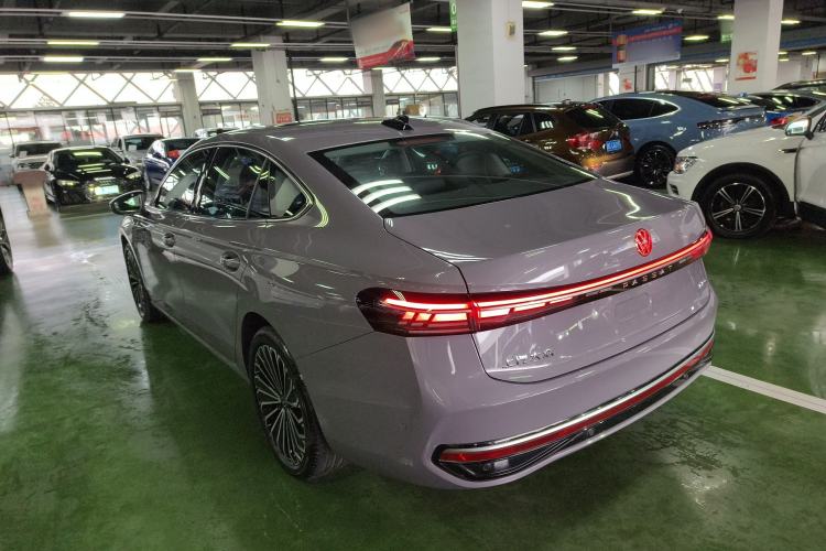 Used Volkswagen Passat 2025 Pro 380TSI Dragon Supreme Edition Rear Left 45 Deg