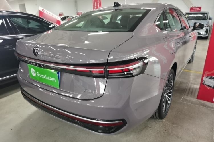 Used Volkswagen Passat 2025 Pro 380TSI Dragon Supreme Edition Rear Right 45 Deg