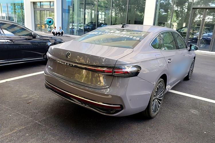 Used Volkswagen Passat 2025 Pro 380TSI Dragon Supreme Edition Rear Right 45 Deg