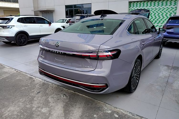 Used Volkswagen Passat 2025 Pro 380TSI Dragon Supreme Edition Rear Right 45 Deg