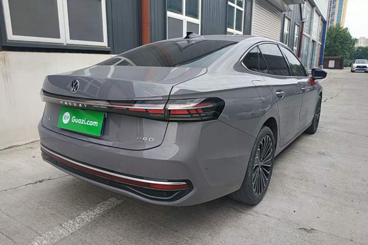 Used Volkswagen Passat 2025 Pro 380TSI Dragon Supreme Edition Rear Right 45 Deg