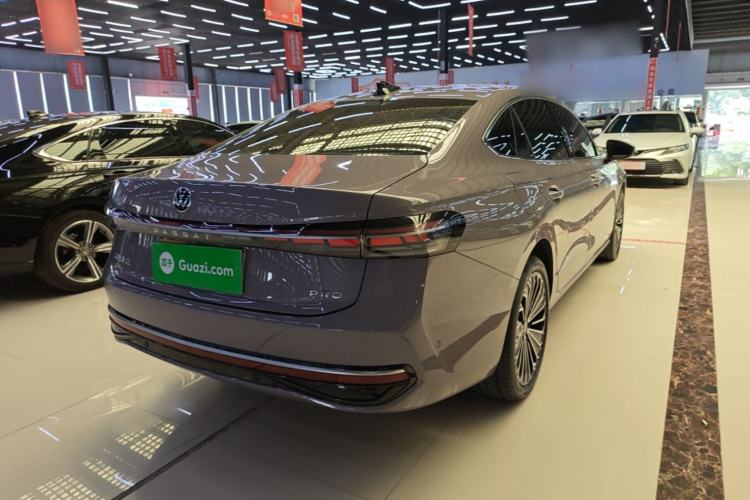 Used Volkswagen Passat 2025 Pro 380TSI Dragon Supreme Edition Rear Right 45 Deg