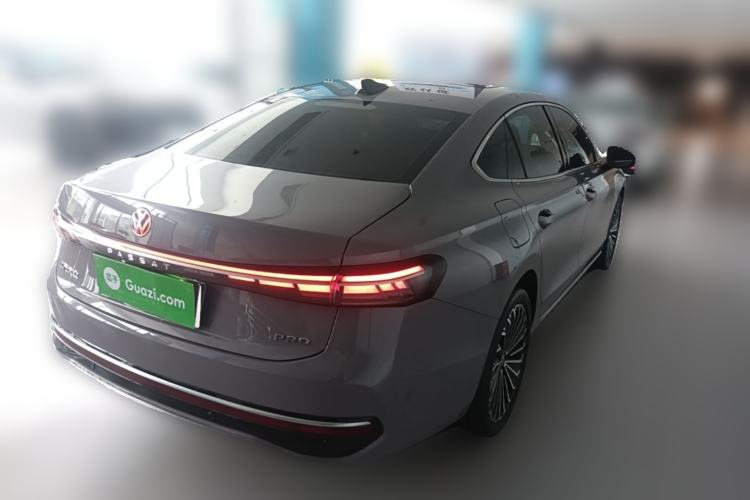 Used Volkswagen Passat 2025 Pro 380TSI Dragon Supreme Edition Rear Right 45 Deg