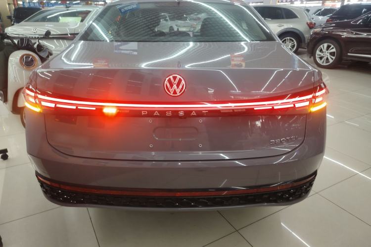 Used Volkswagen Passat 2025 Pro 380TSI Starry Dragon Luxury Edition Rear