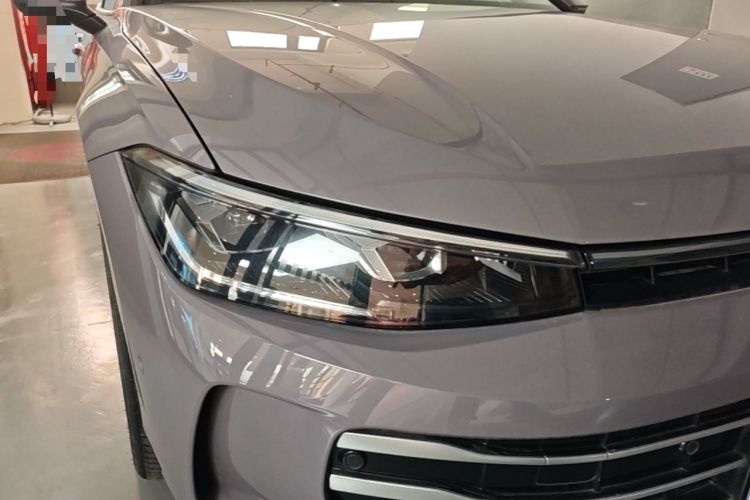 Used Volkswagen Passat 2025 Pro 380TSI Dragon Supreme Edition Right Front Headlight