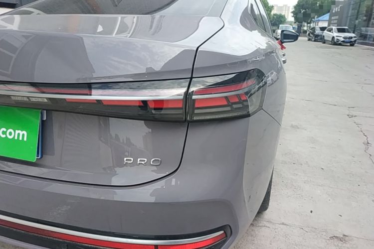 Used Volkswagen Passat 2025 Pro 380TSI Dragon Supreme Edition Right Rear Taillight