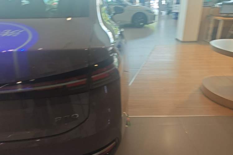 Used Volkswagen Passat 2025 Pro 380TSI Dragon Supreme Edition Right Rear Taillight
