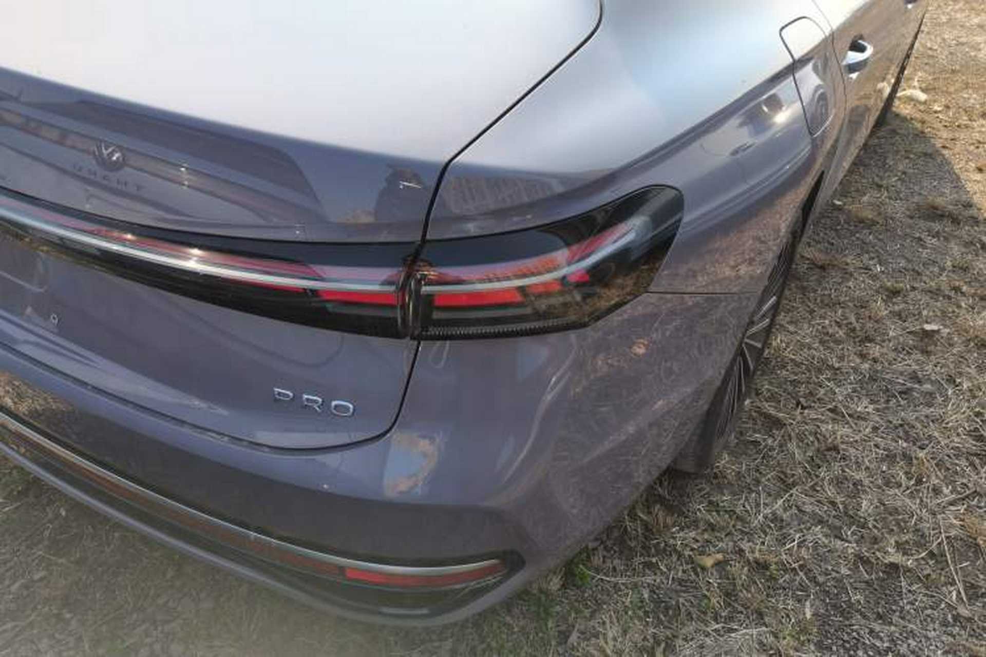 Used Volkswagen Passat 2025 Pro 380TSI Dragon Supreme Edition Right Rear Taillight