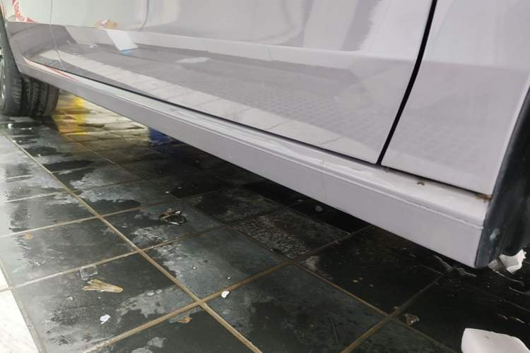 Used Volkswagen Passat 2025 Pro 380TSI Dragon Supreme Edition Right Side Sill