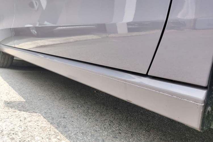 Used Volkswagen Passat 2025 Pro 380TSI Dragon Supreme Edition Right Side Sill