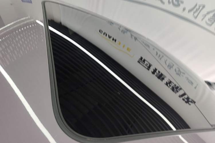 Used Volkswagen Passat 2025 Pro 380TSI Dragon Supreme Edition Roof