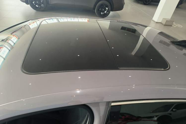 Used Volkswagen Passat 2025 Pro 380TSI Dragon Supreme Edition Roof