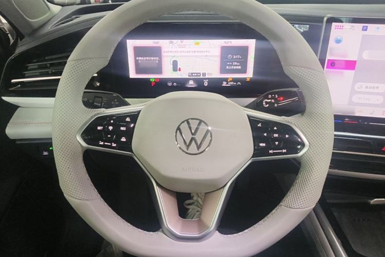 Used Volkswagen Passat 2025 Pro 380TSI Dragon Glory Edition Steering Wheel