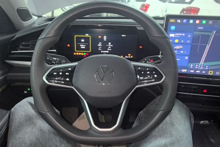 Used Volkswagen Passat 2025 Pro 380TSI Dragon Supreme Edition Steering Wheel