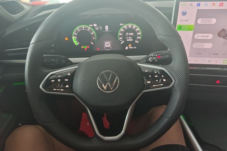 Used Volkswagen Passat 2025 Pro 380TSI Dragon Supreme Edition Steering Wheel