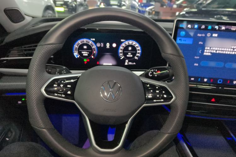 Used Volkswagen Passat 2025 Pro 380TSI Dragon Supreme Edition Steering Wheel