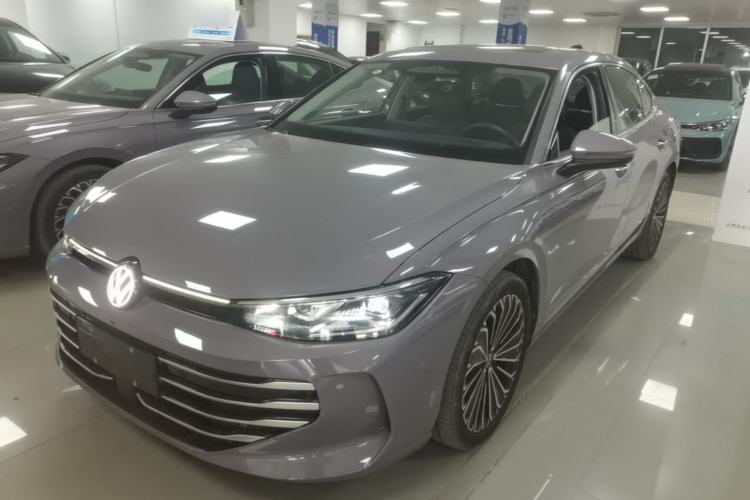 Used Volkswagen Passat 2025 Pro 380TSI Dragon Supreme Edition Guazi used car, China used car export, Used car for sale, Used cars, Cheapest cars for sale