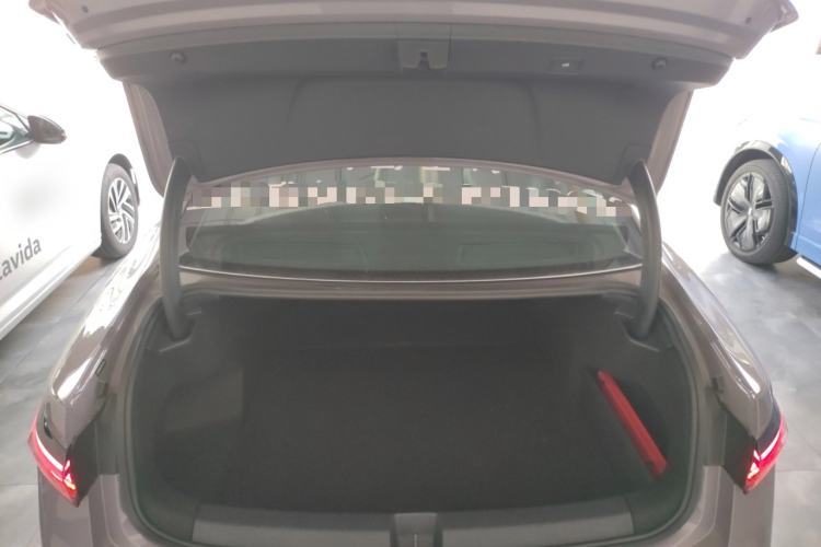 Used Volkswagen Passat 2025 Pro 380TSI Dragon Supreme Edition Trunk