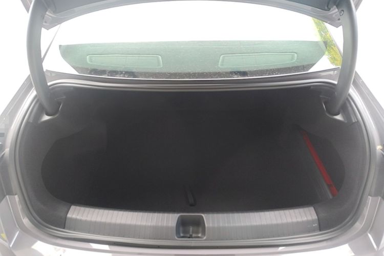Used Volkswagen Passat 2025 Pro 380TSI Dragon Supreme Edition Trunk