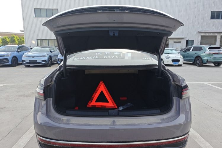 Used Volkswagen Passat 2025 Pro 380TSI Dragon Supreme Edition Trunk