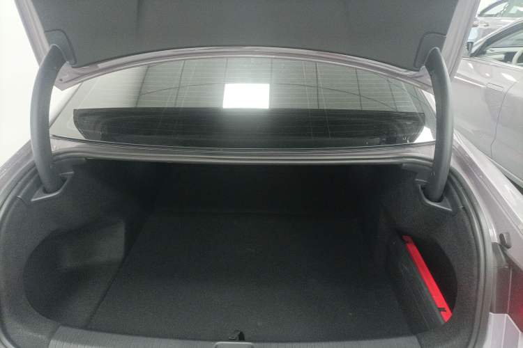 Used Volkswagen Passat 2025 Pro 380TSI Dragon Supreme Edition Trunk