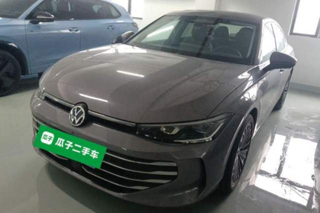 Used Volkswagen Passat 2025 Pro 380TSI Dragon Supreme Edition
