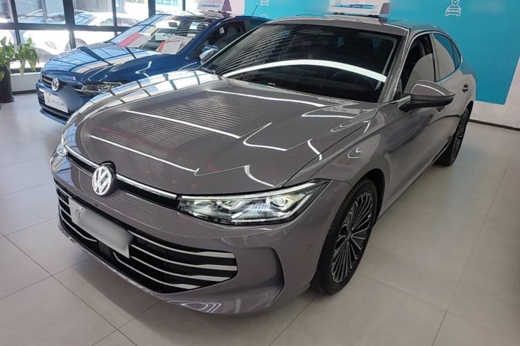 Used Volkswagen Passat 2025 Pro 380TSI Dragon Supreme Edition Guazi used car, China used car export, Used car for sale, Used cars, Cheapest cars for sale