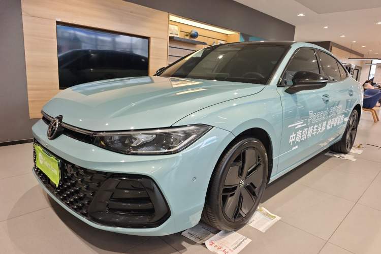 Used Volkswagen Passat 2025 Pro 380TSI Starry Dragon Luxury Edition Guazi used car, China used car export, Used car for sale, Used cars, Cheapest cars for sale