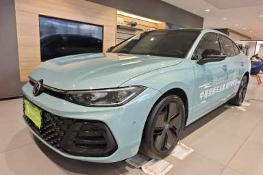 Used Volkswagen Passat 2025 Pro 380TSI Starry Dragon Luxury Edition