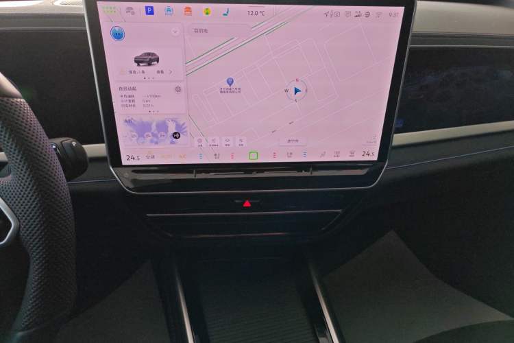 Used Volkswagen Passat 2025 Pro 380TSI Starry Dragon Luxury Edition Audio And AC Panel