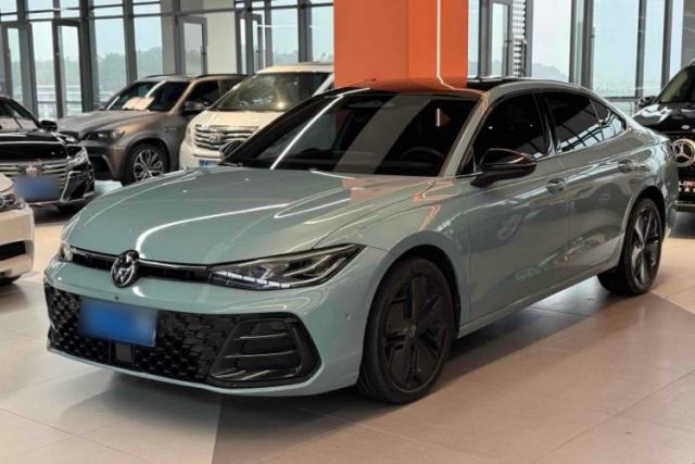 Used Volkswagen Passat 2025 Pro 380TSI Starry Dragon Luxury Edition