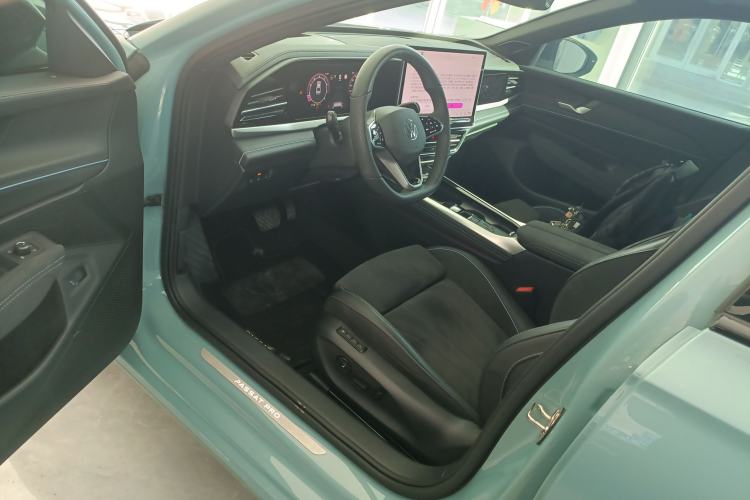Used Volkswagen Passat 2025 Pro 380TSI Starry Dragon Luxury Edition Driver Seat