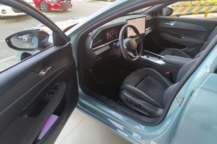 Used Volkswagen Passat 2025 Pro 380TSI Starry Dragon Luxury Edition Driver Seat