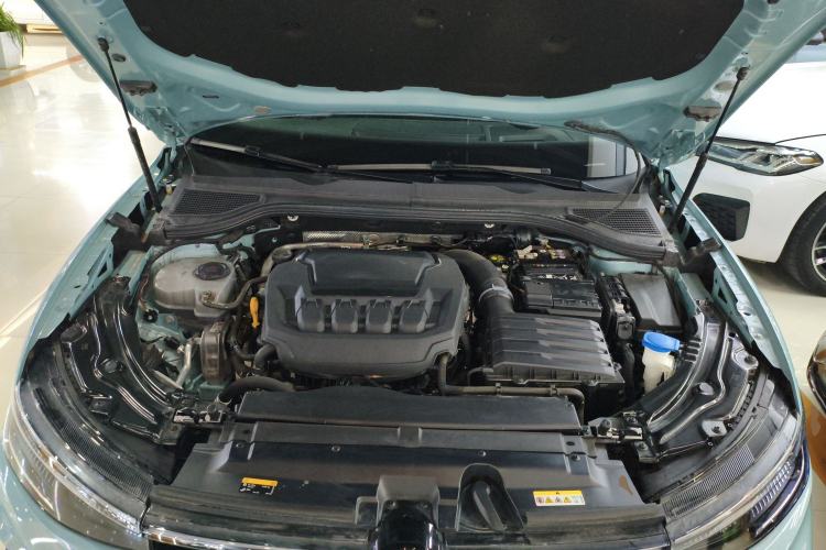 Used Volkswagen Passat 2025 Pro 380TSI Starry Dragon Luxury Edition Engine Bay