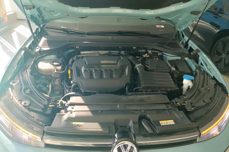 Used Volkswagen Passat 2025 Pro 380TSI Starry Dragon Luxury Edition Engine Bay