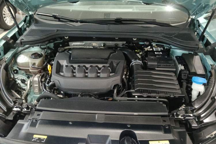 Used Volkswagen Passat 2025 Pro 380TSI Starry Dragon Luxury Edition Engine Bay