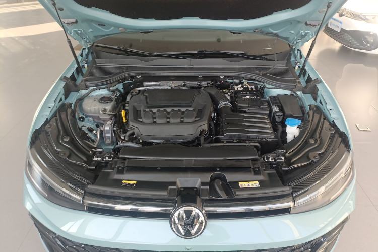 Used Volkswagen Passat 2025 Pro 380TSI Starry Dragon Luxury Edition Engine Bay