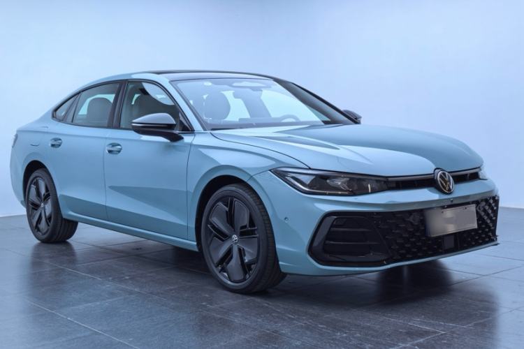 Used Volkswagen Passat 2025 Pro 380TSI Starry Dragon Luxury Edition Exterior 10